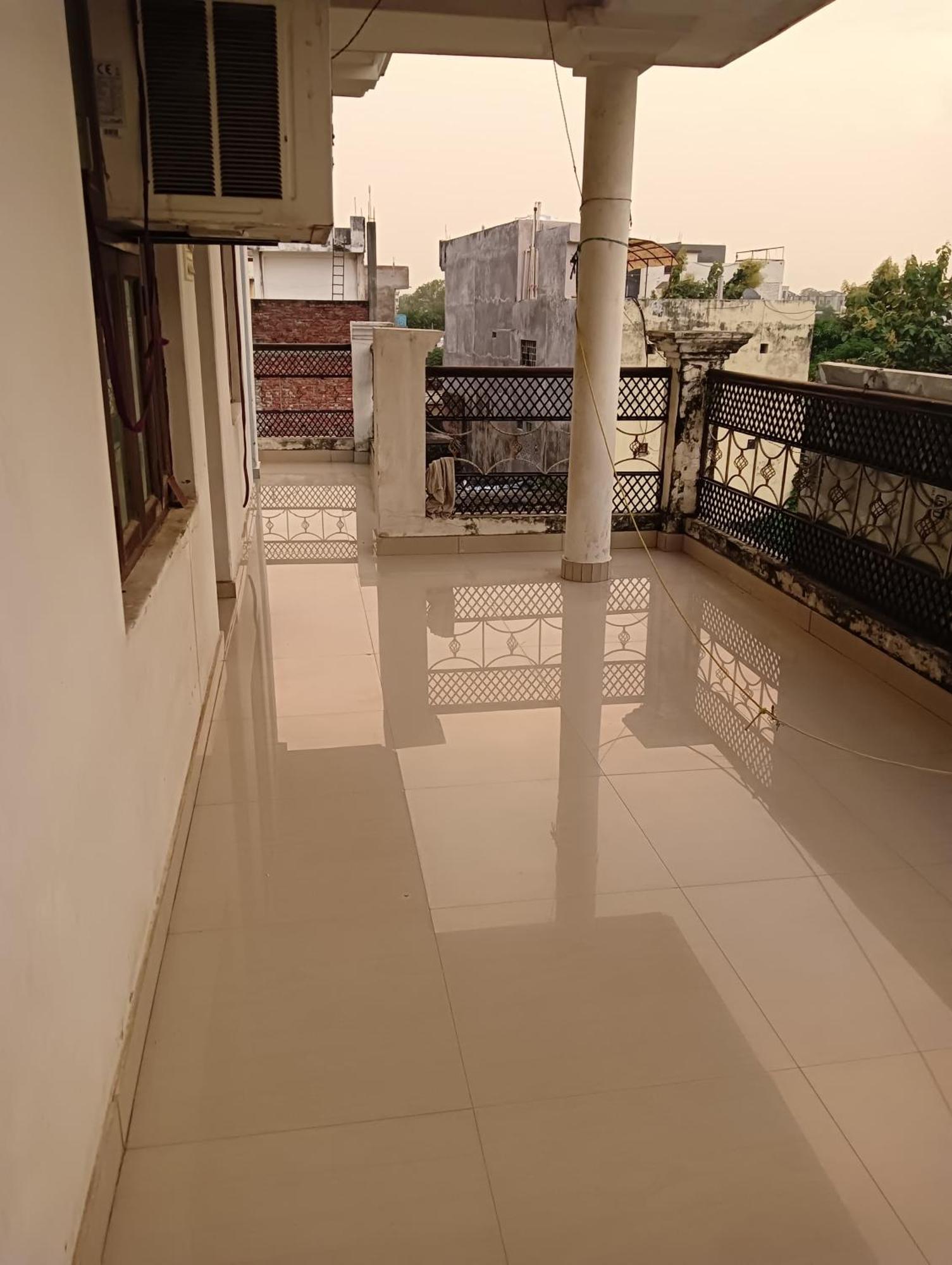 Varuna Palace Varanasi , Near Mandir & Ghat'S Exterior foto