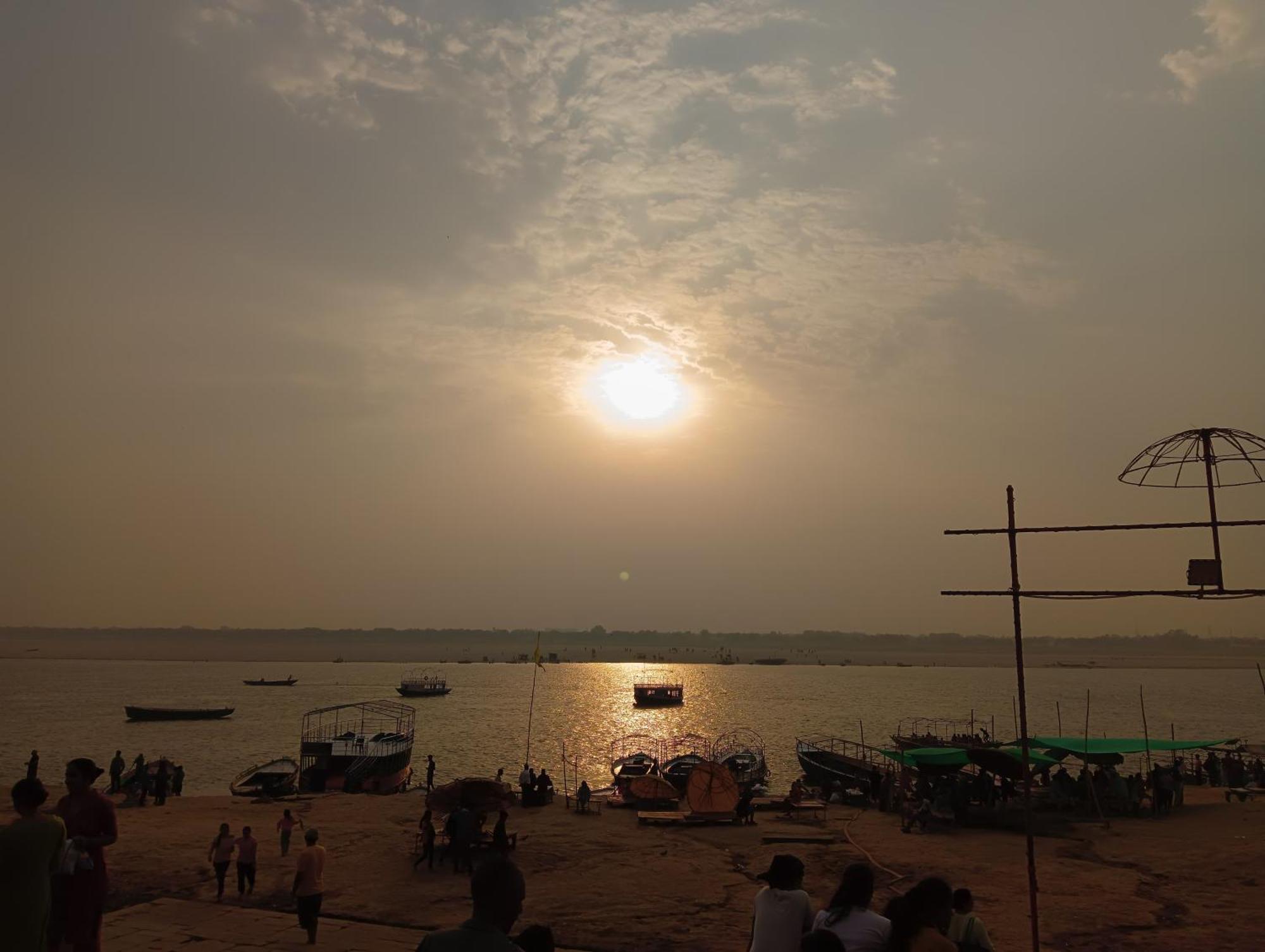 Varuna Palace Varanasi , Near Mandir & Ghat'S Exterior foto